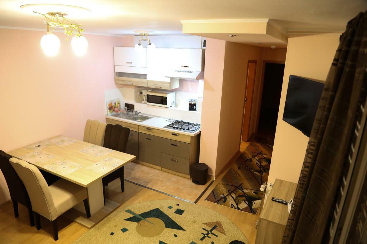 Apartamento Luxury Braşov Exterior foto