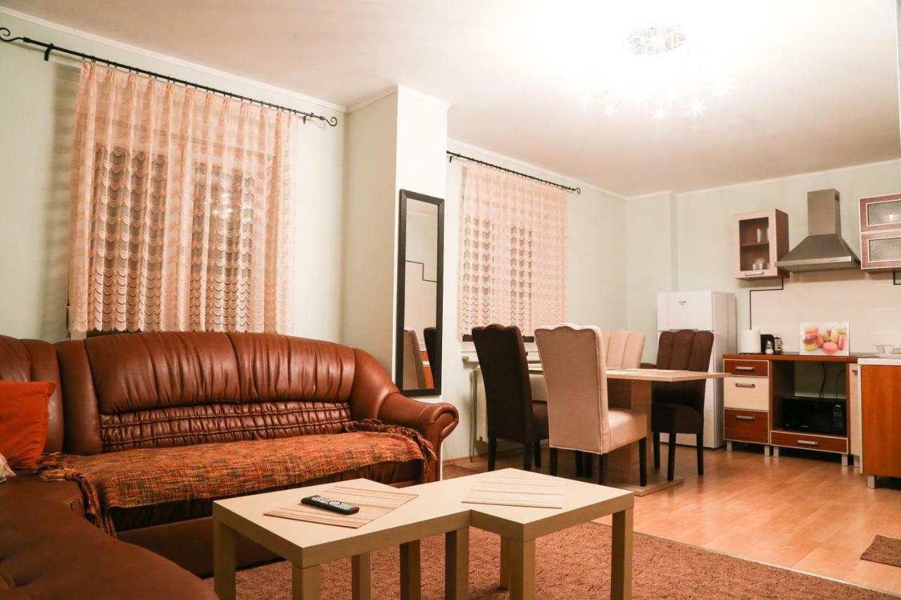 Apartamento Luxury Braşov Exterior foto