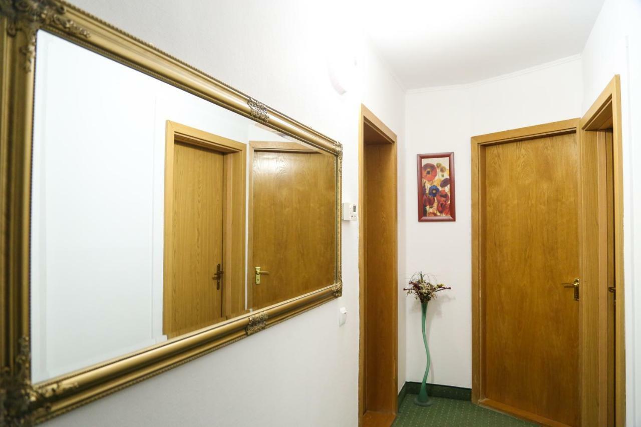 Apartamento Luxury Braşov Exterior foto