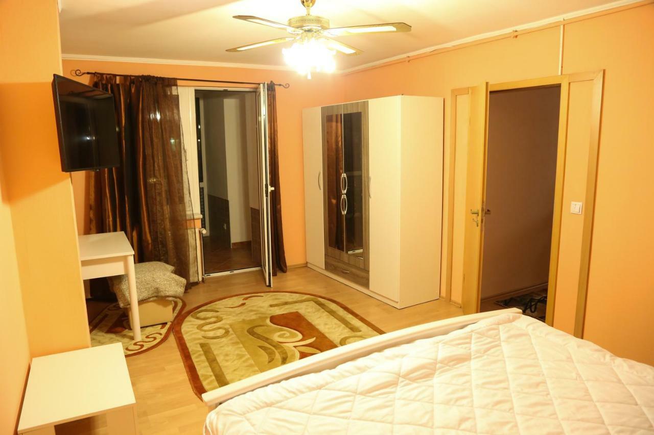 Apartamento Luxury Braşov Exterior foto