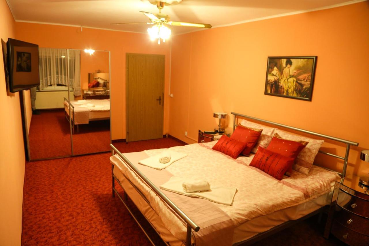 Apartamento Luxury Braşov Habitación foto
